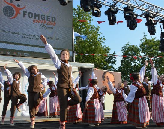 DÜNYA KÜLTÜRLERİ VE GENÇLERİNİN BÜYÜK ANADOLU BULUŞMASI